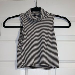 American Eagle Size Small Cropped Tank